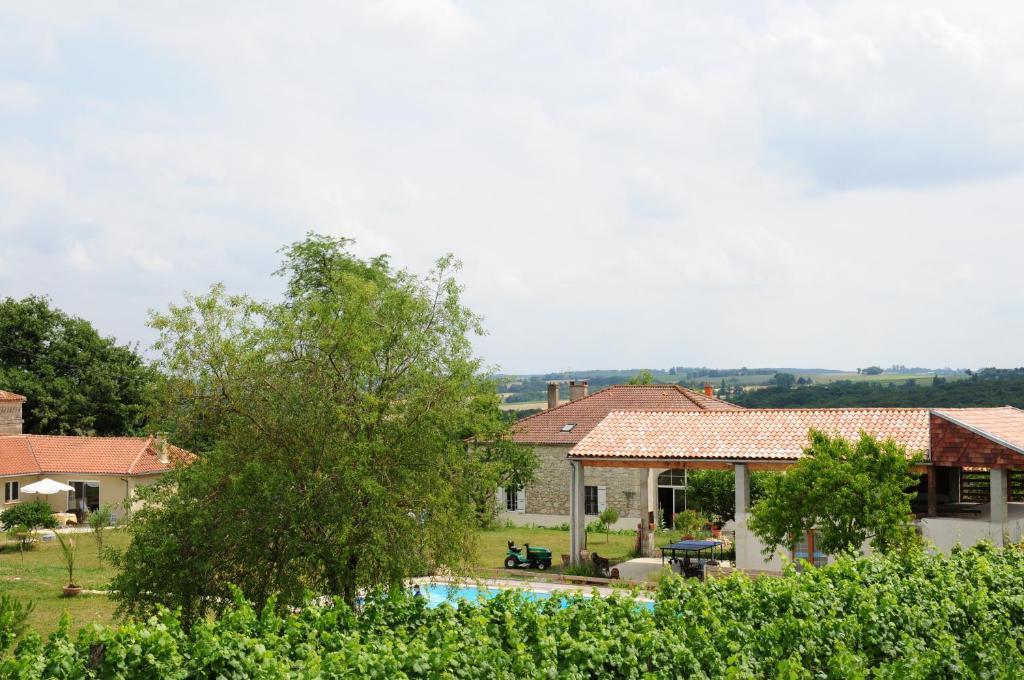 Chambres D'Hotes Domaine De La Rose Des Vents Castelnau-sur-lʼAuvignon Rom bilde